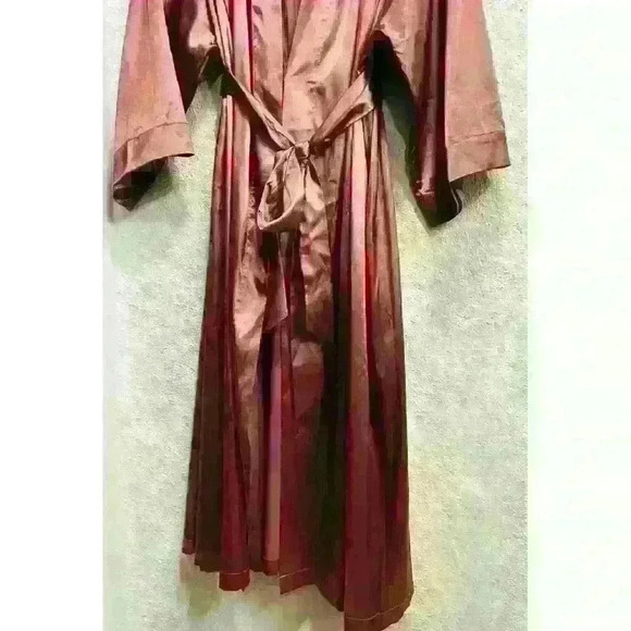 COPY - Cabernet Women' s Solid Satin Short Wrap Robe size XL - Picture 6 of 12